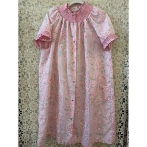 Vintage‎ Leisure Life Floral Pink Lounge Dress House Dress Smocked NecklineSz M